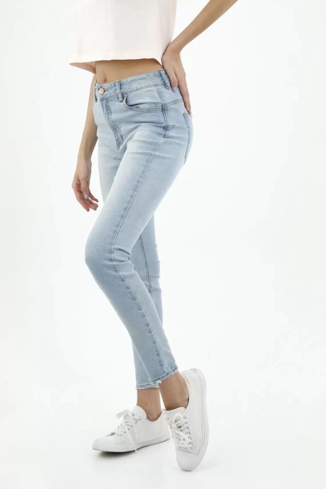 JEAN TENNIS MUJER - TIRO MEDIO - PUSH UP